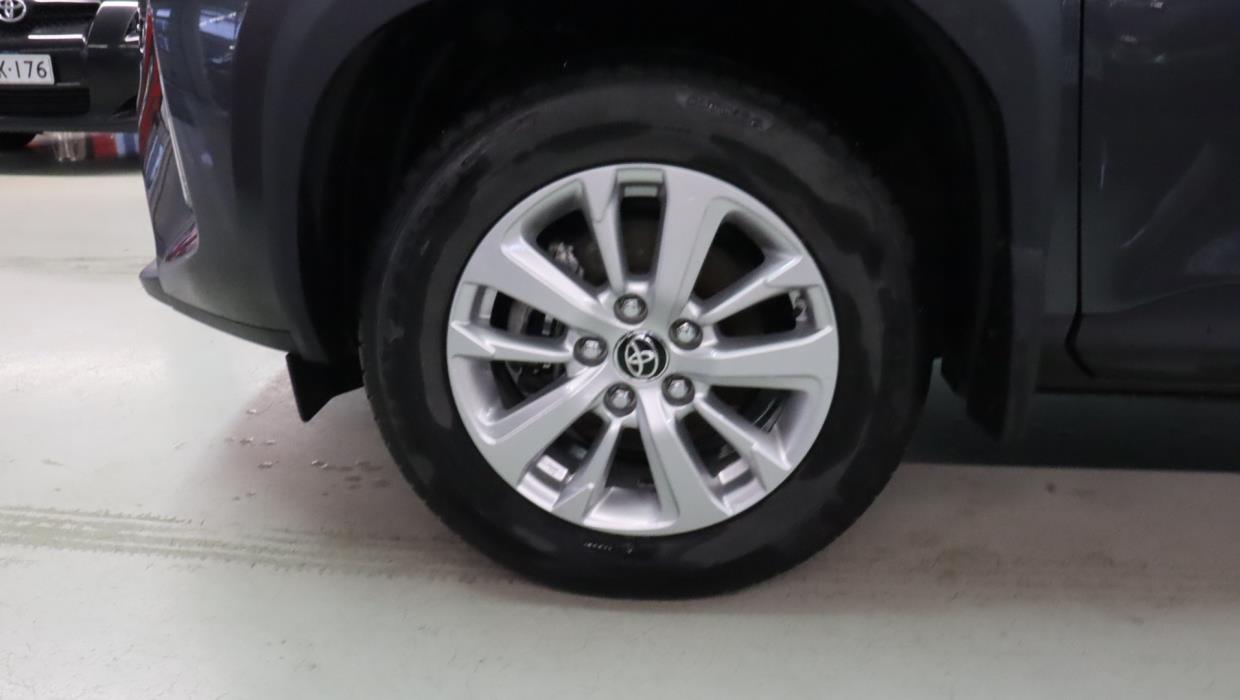 TOYOTA Yaris Cross 2023