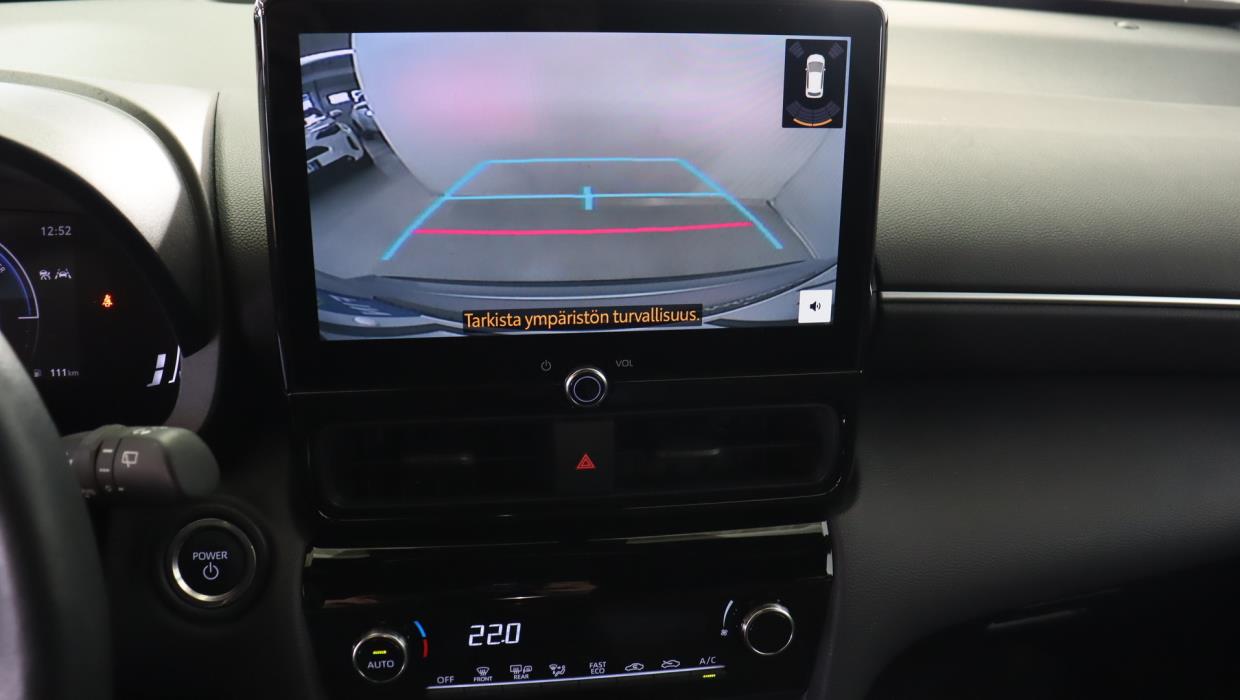 TOYOTA Yaris Cross 2024