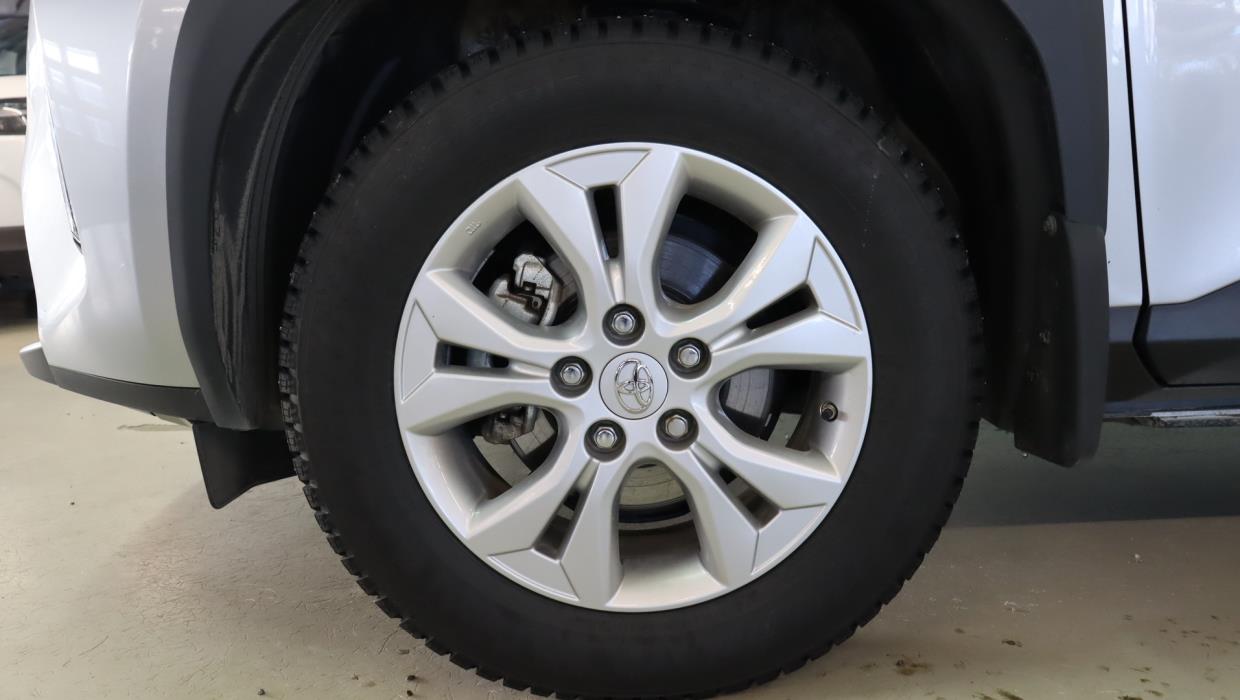 TOYOTA Yaris Cross 2024