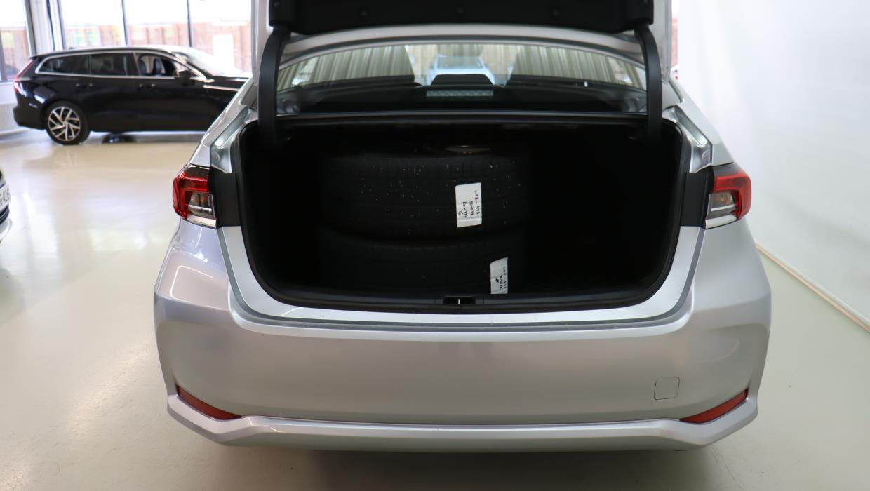 TOYOTA Corolla 2025