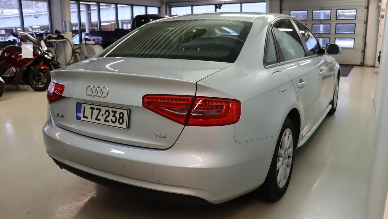 AUDI A4 2013