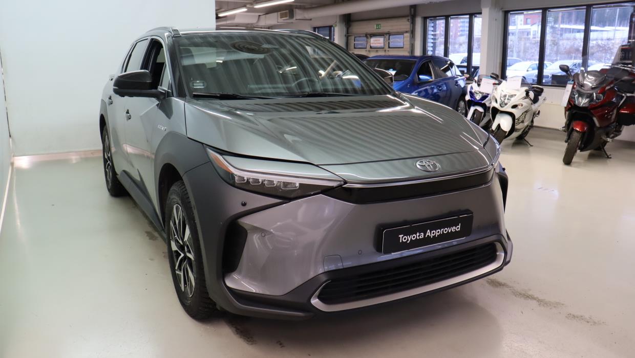 TOYOTA bZ4X 2023