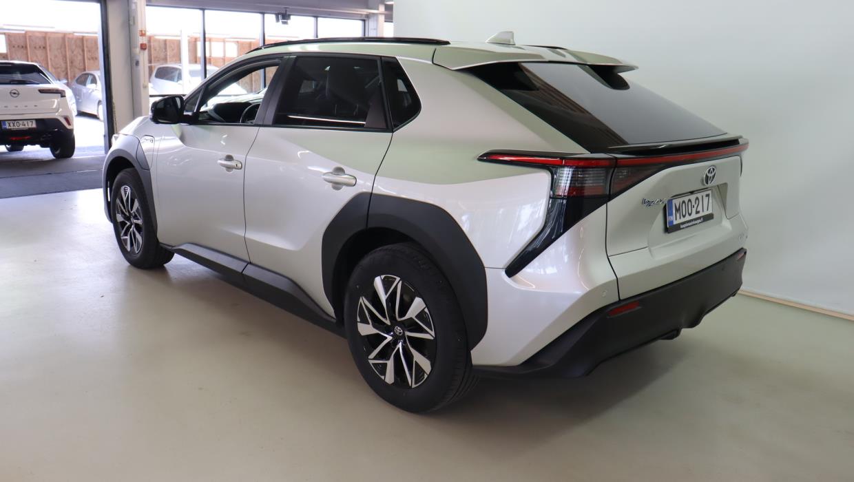 TOYOTA bZ4X 2022