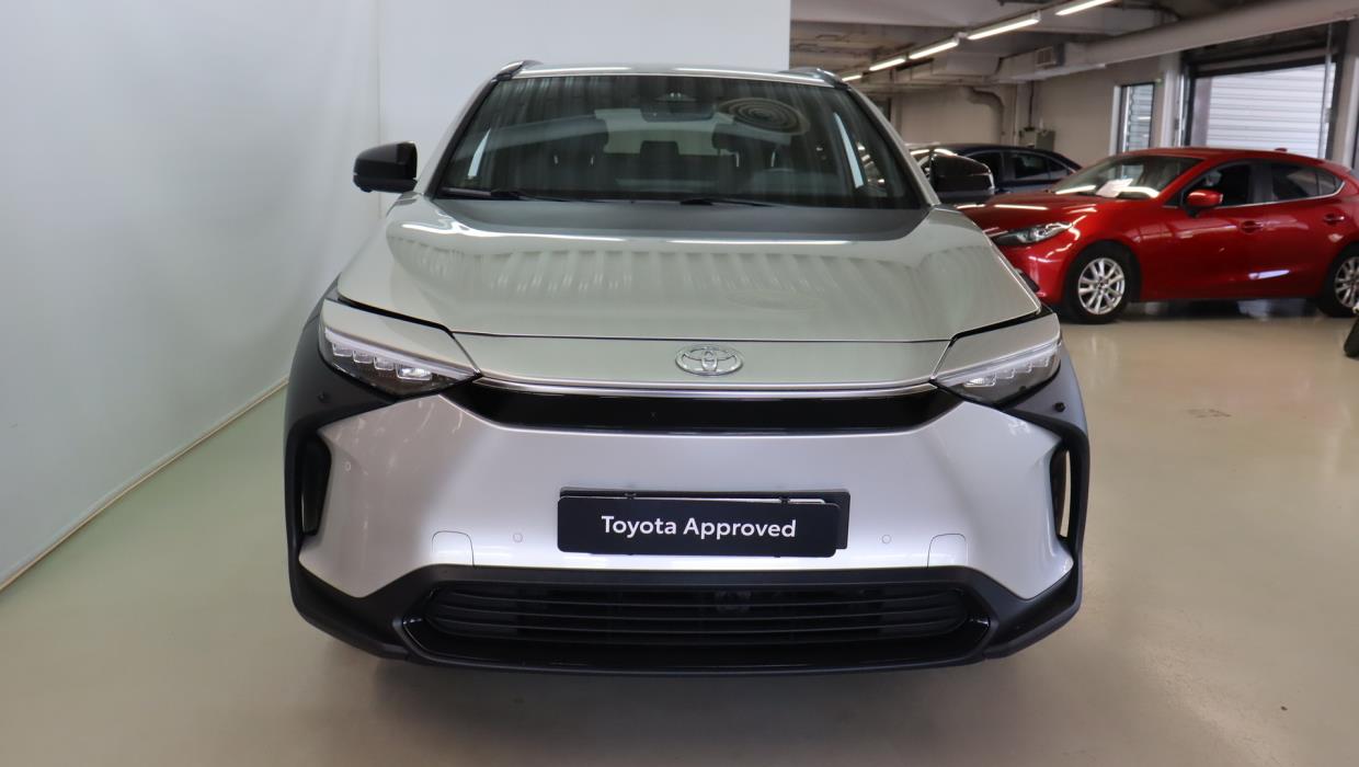 TOYOTA bZ4X 2022