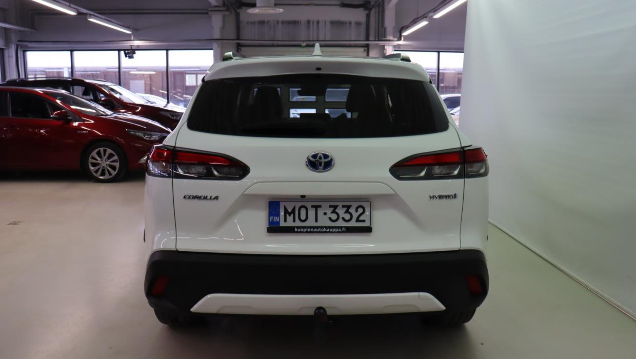 TOYOTA Corolla Cross 2023