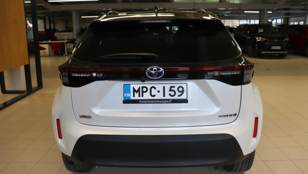 TOYOTA Yaris Cross 2023