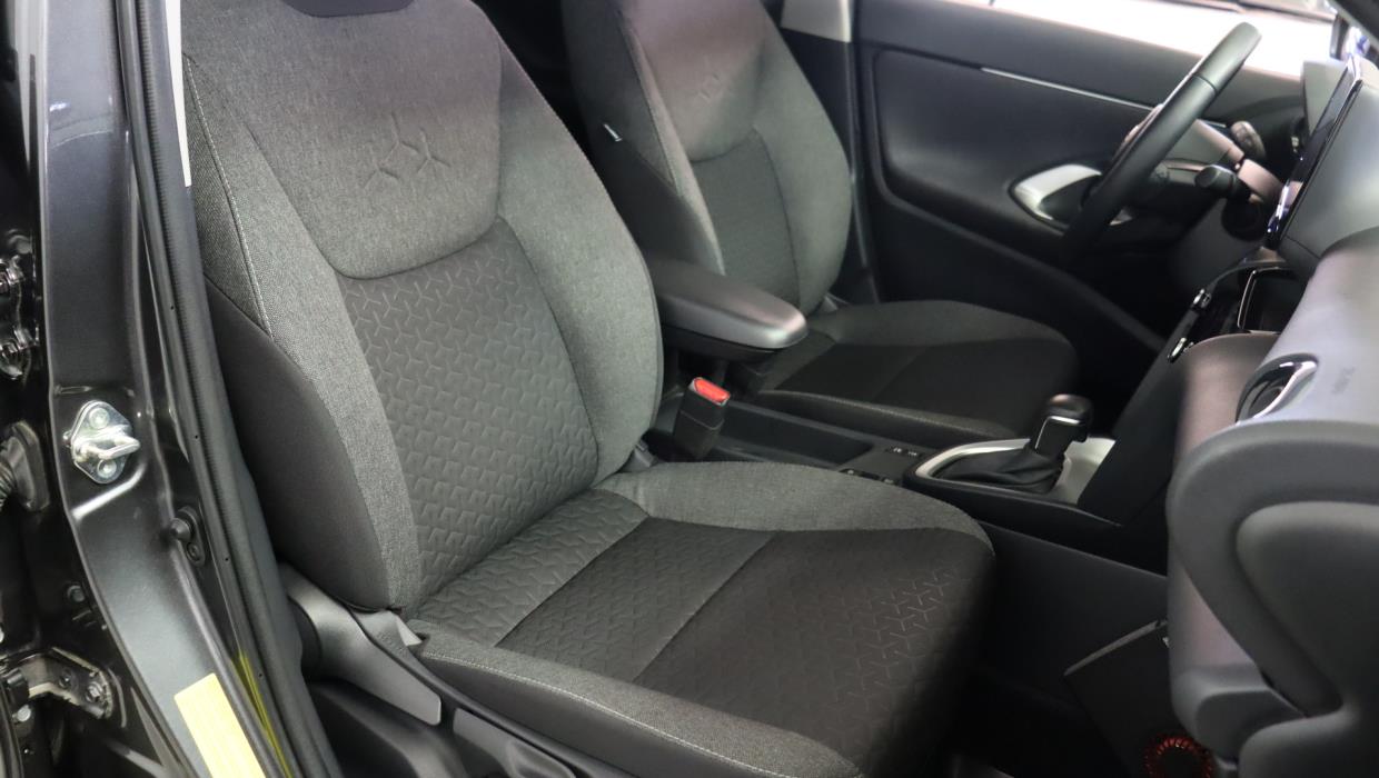 TOYOTA Yaris Cross 2023
