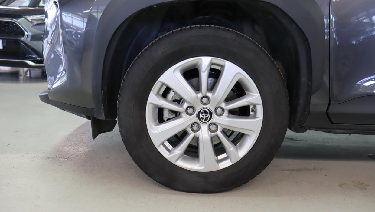 TOYOTA Yaris Cross 2023