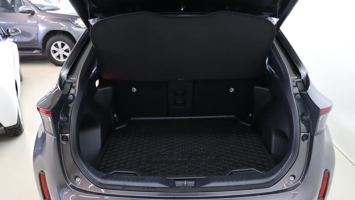 TOYOTA Yaris Cross 2024