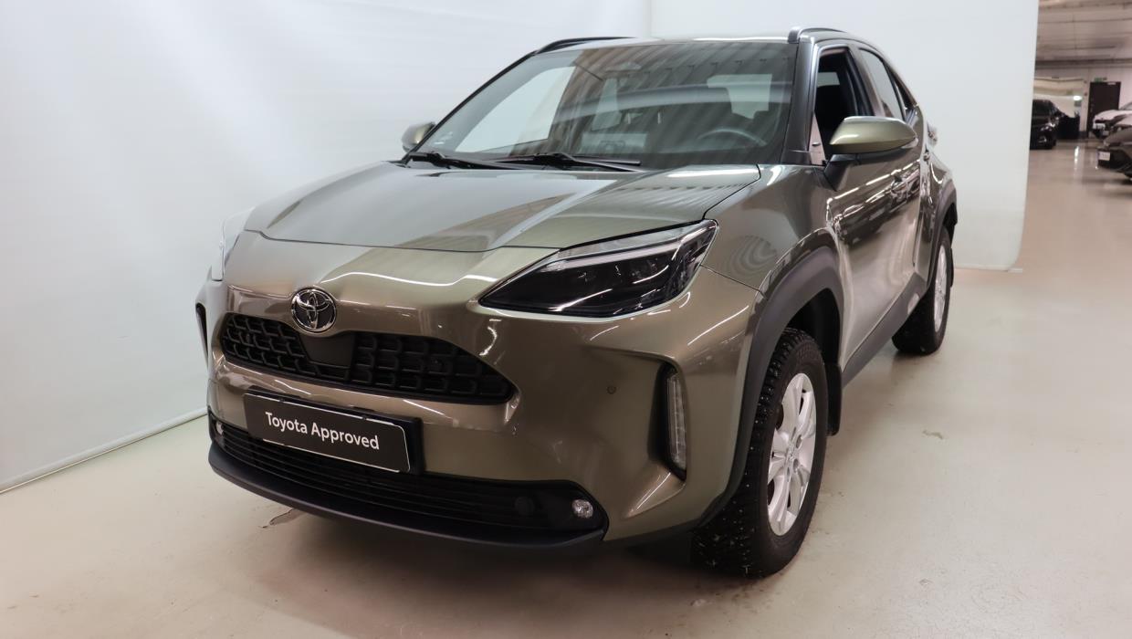 TOYOTA Yaris Cross 2025