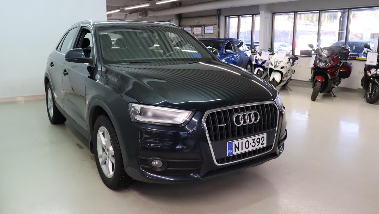 AUDI Q3 2012