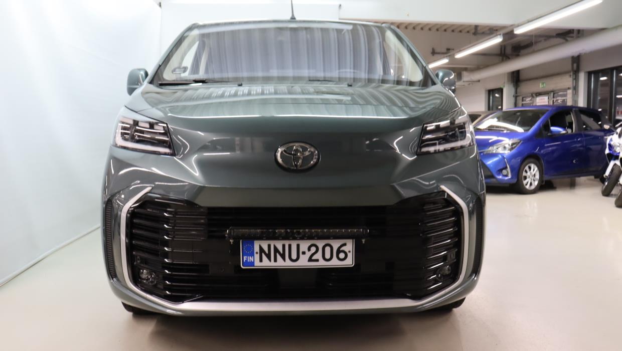 TOYOTA Proace Verso 2024