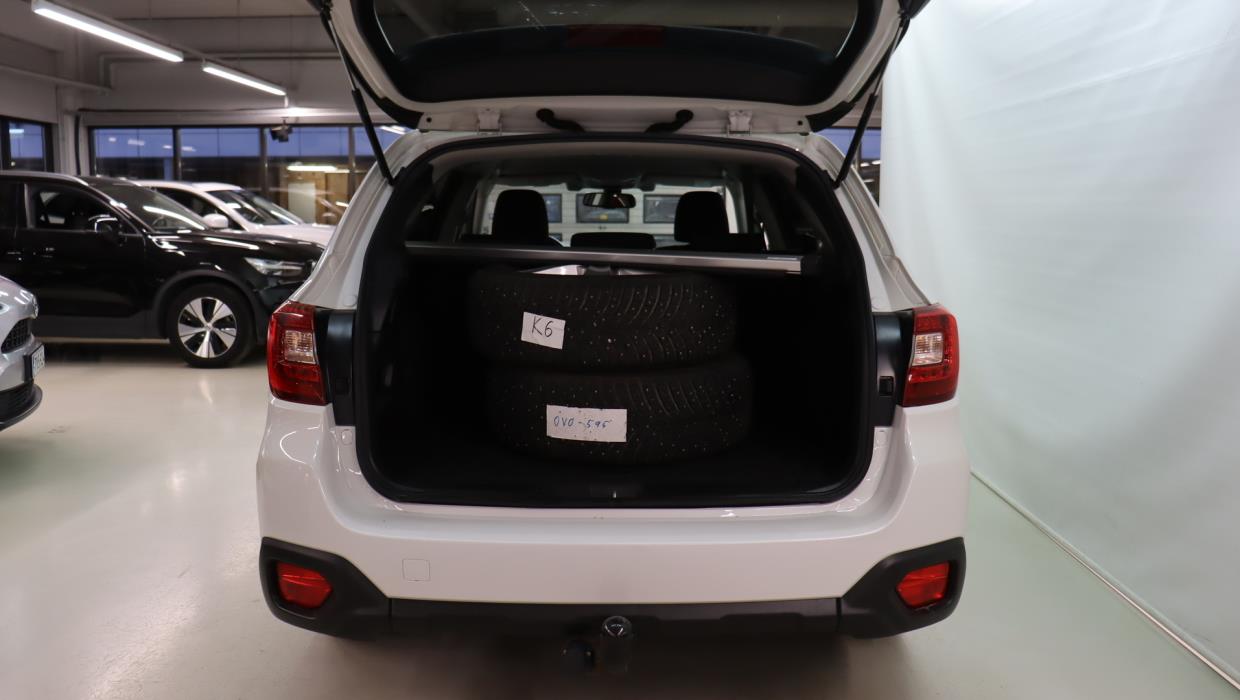 SUBARU Outback 2017