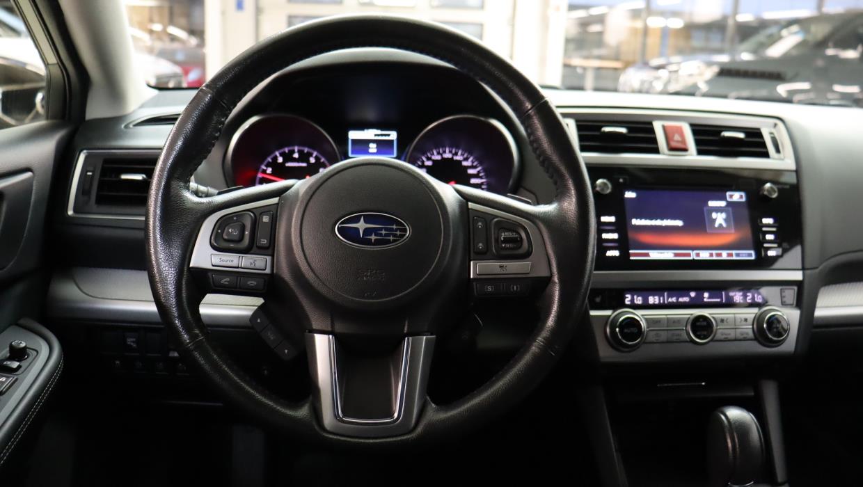 SUBARU Outback 2017