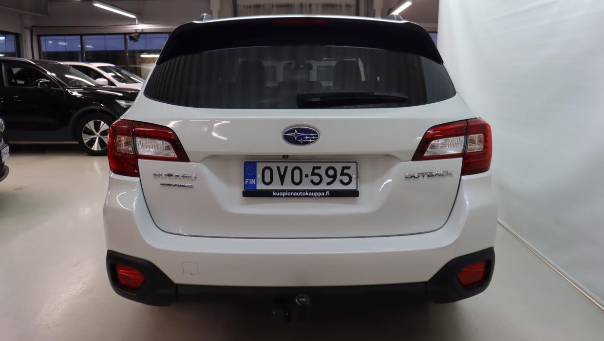 SUBARU Outback 2017