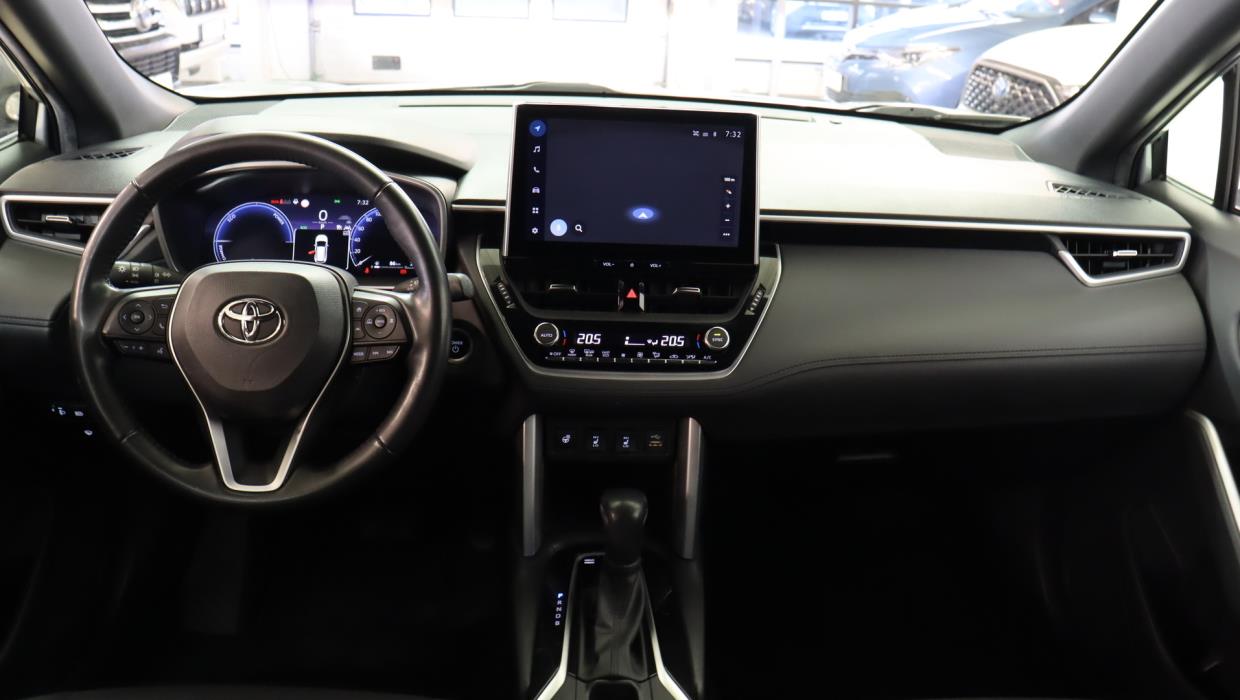 TOYOTA Corolla Cross 2023
