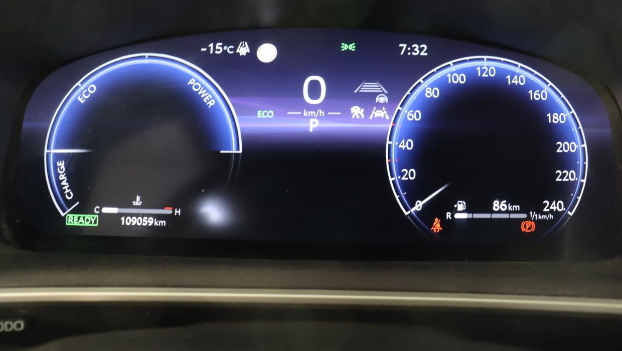 TOYOTA Corolla Cross 2023