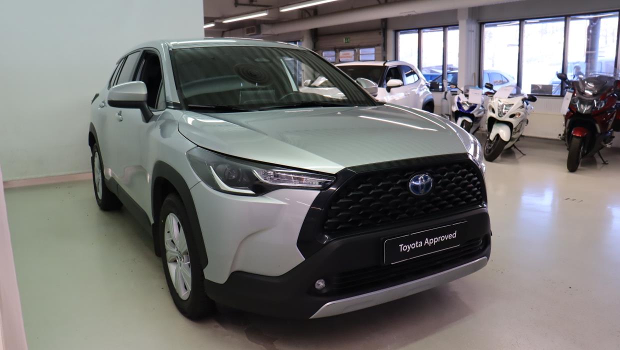 TOYOTA Corolla Cross 2023