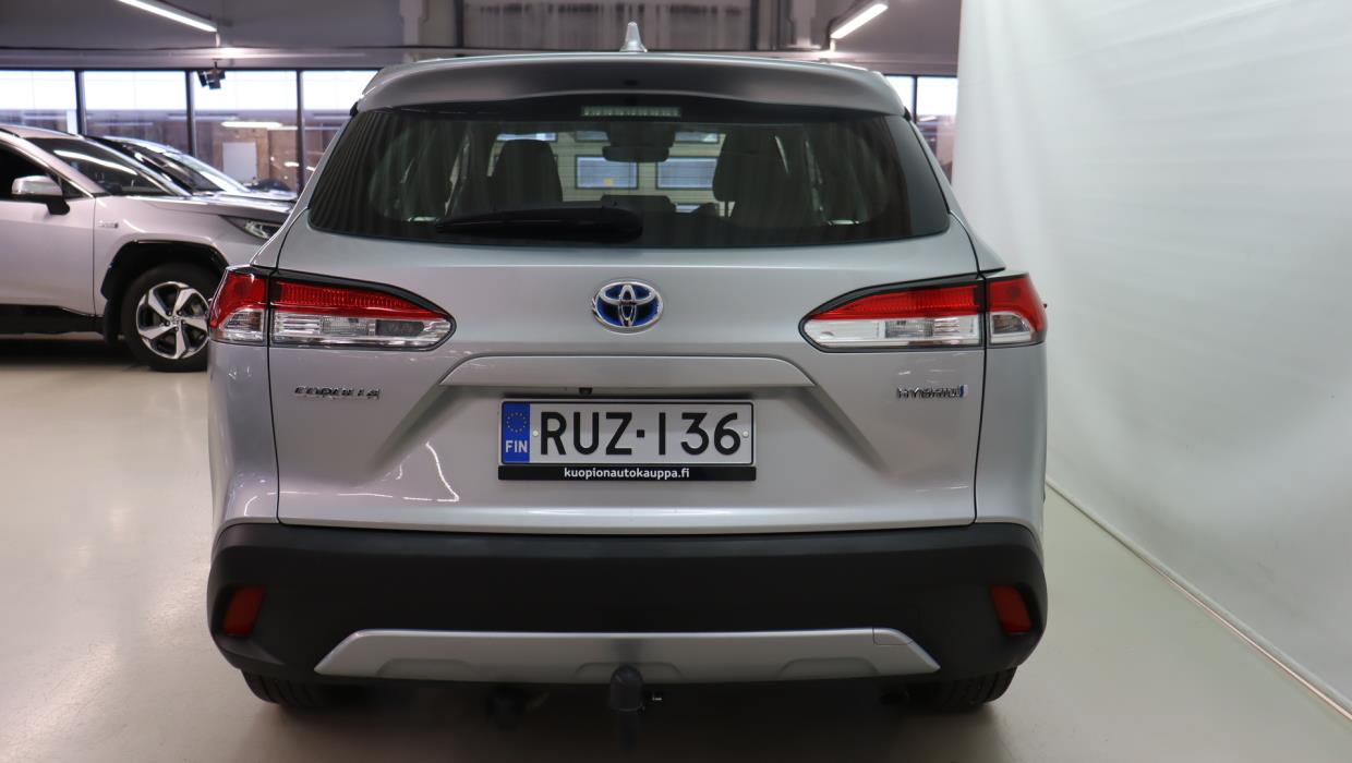 TOYOTA Corolla Cross 2023