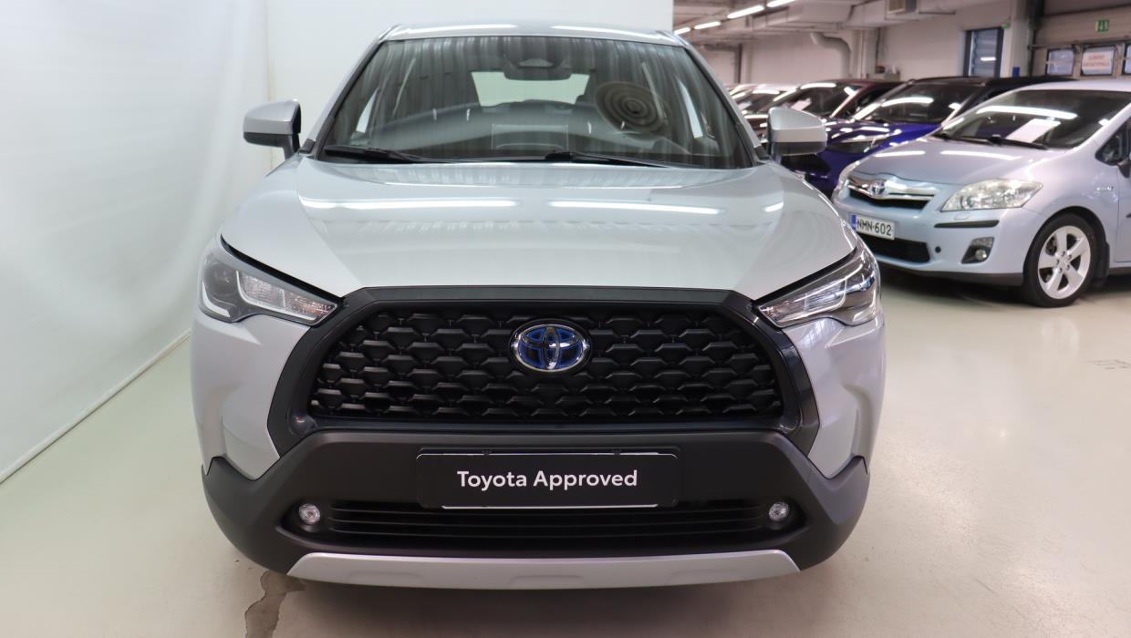 TOYOTA Corolla Cross 2023