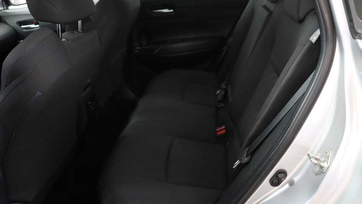 TOYOTA Corolla Cross 2023
