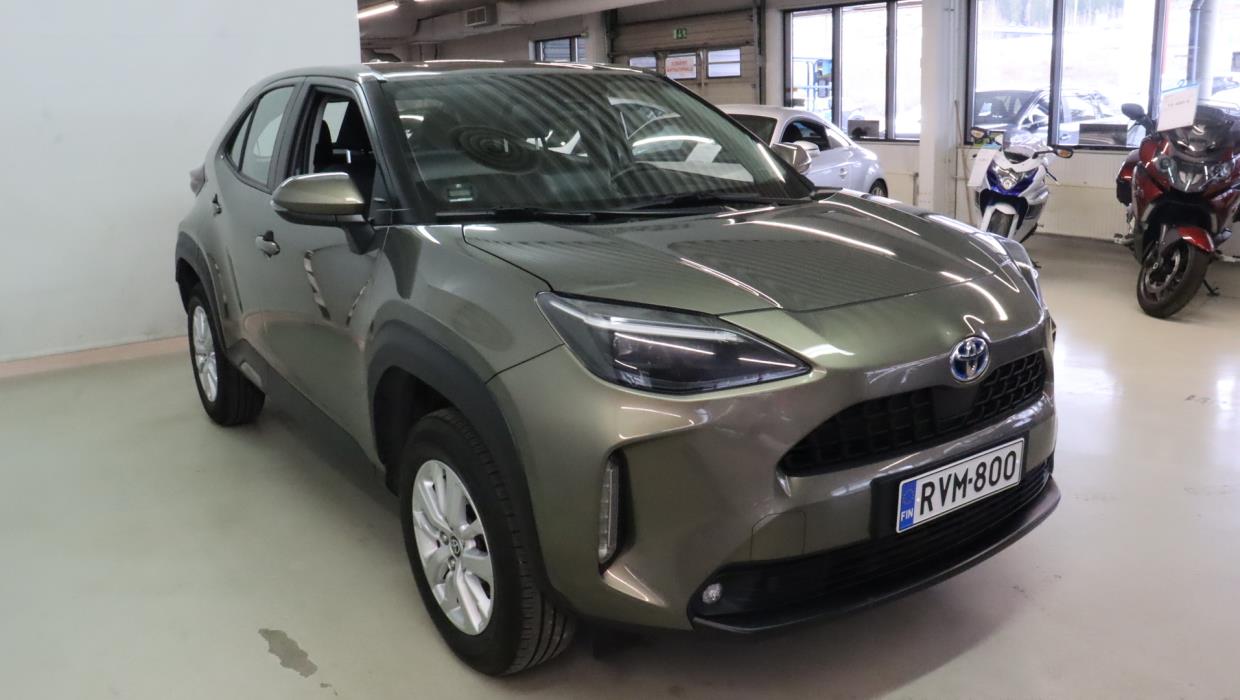 TOYOTA Yaris Cross 2024