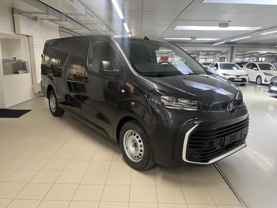 TOYOTA Proace 2026