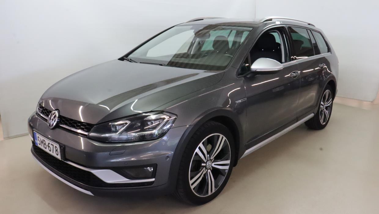 VOLKSWAGEN Golf 2017