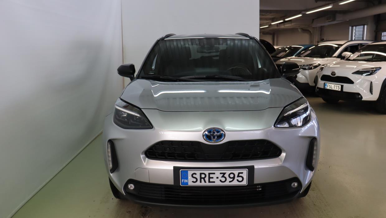 TOYOTA Yaris Cross 2024