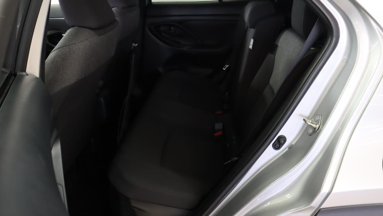 TOYOTA Yaris Cross 2024