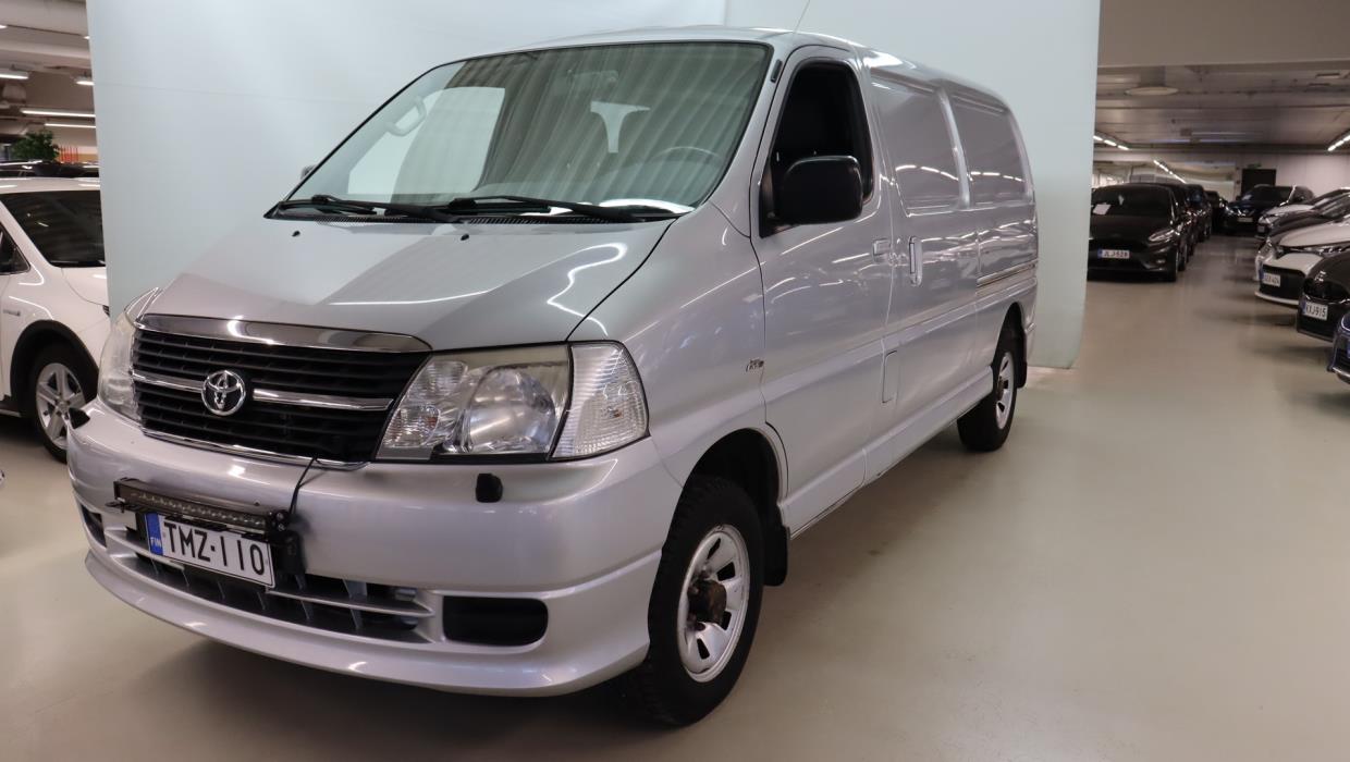 TOYOTA Hiace 2010