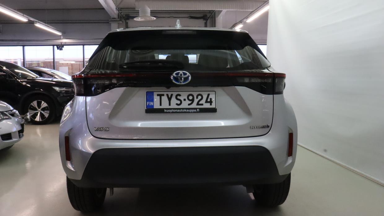 TOYOTA Yaris Cross 2024