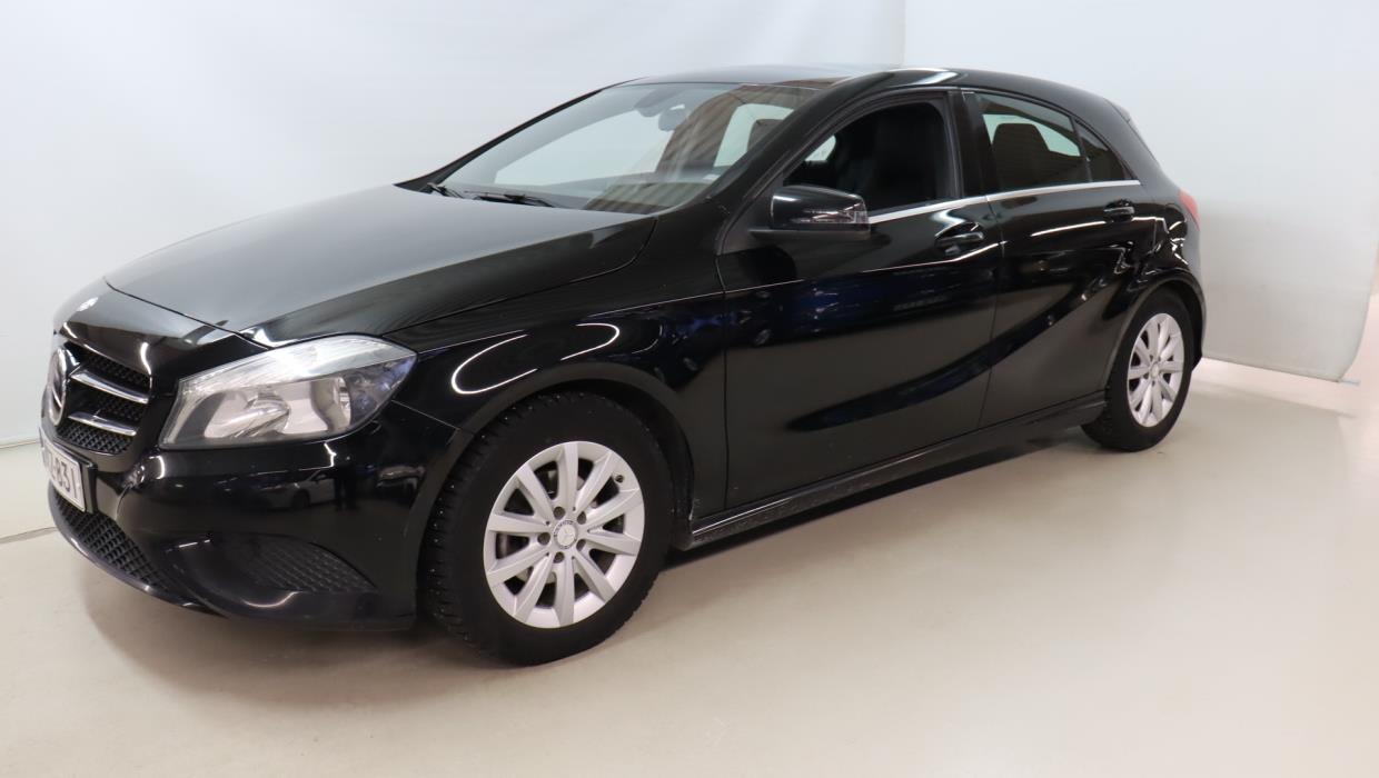 MERCEDES-BENZ A 2014