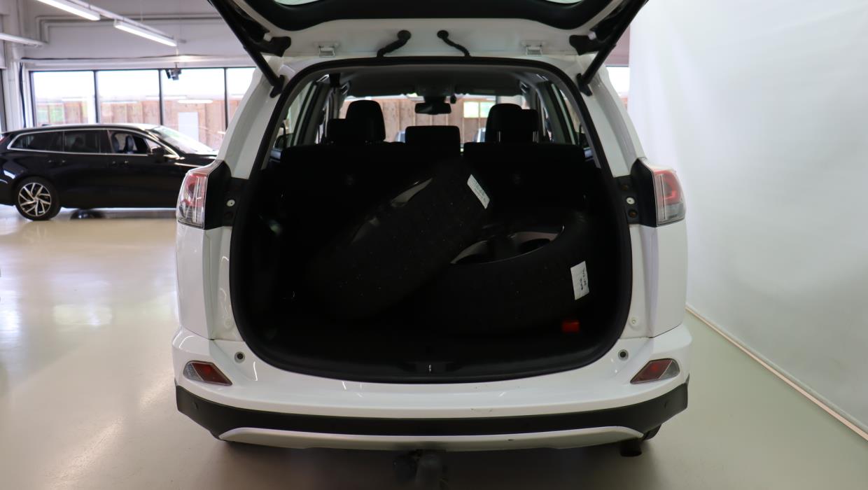 TOYOTA RAV4 2016