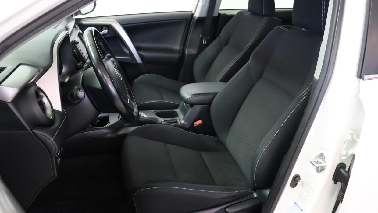 TOYOTA RAV4 2016