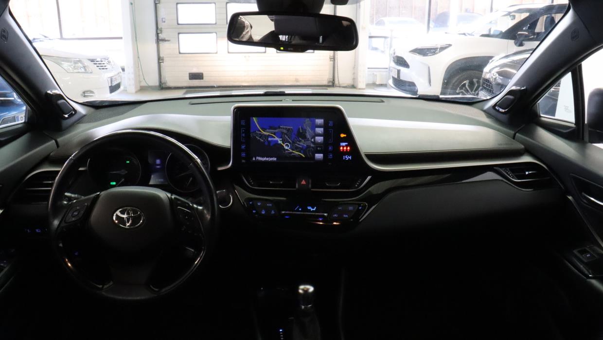 TOYOTA C-HR 2020