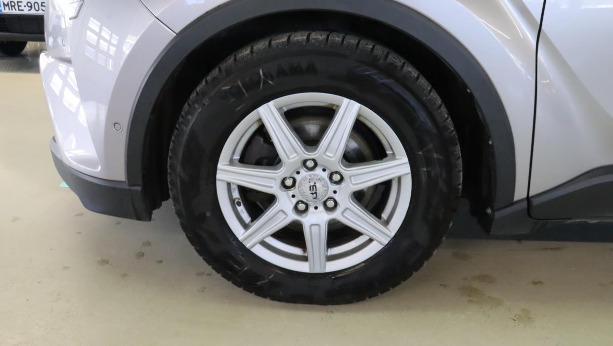 TOYOTA C-HR 2020