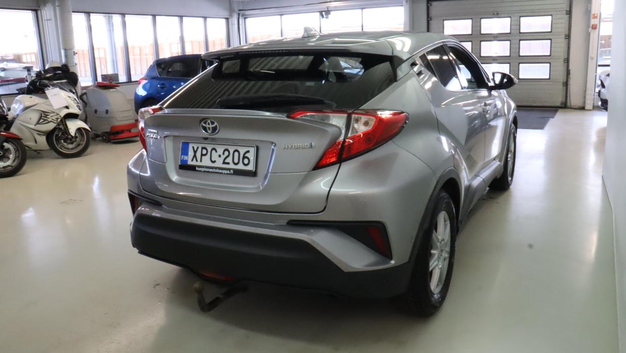 TOYOTA C-HR 2020