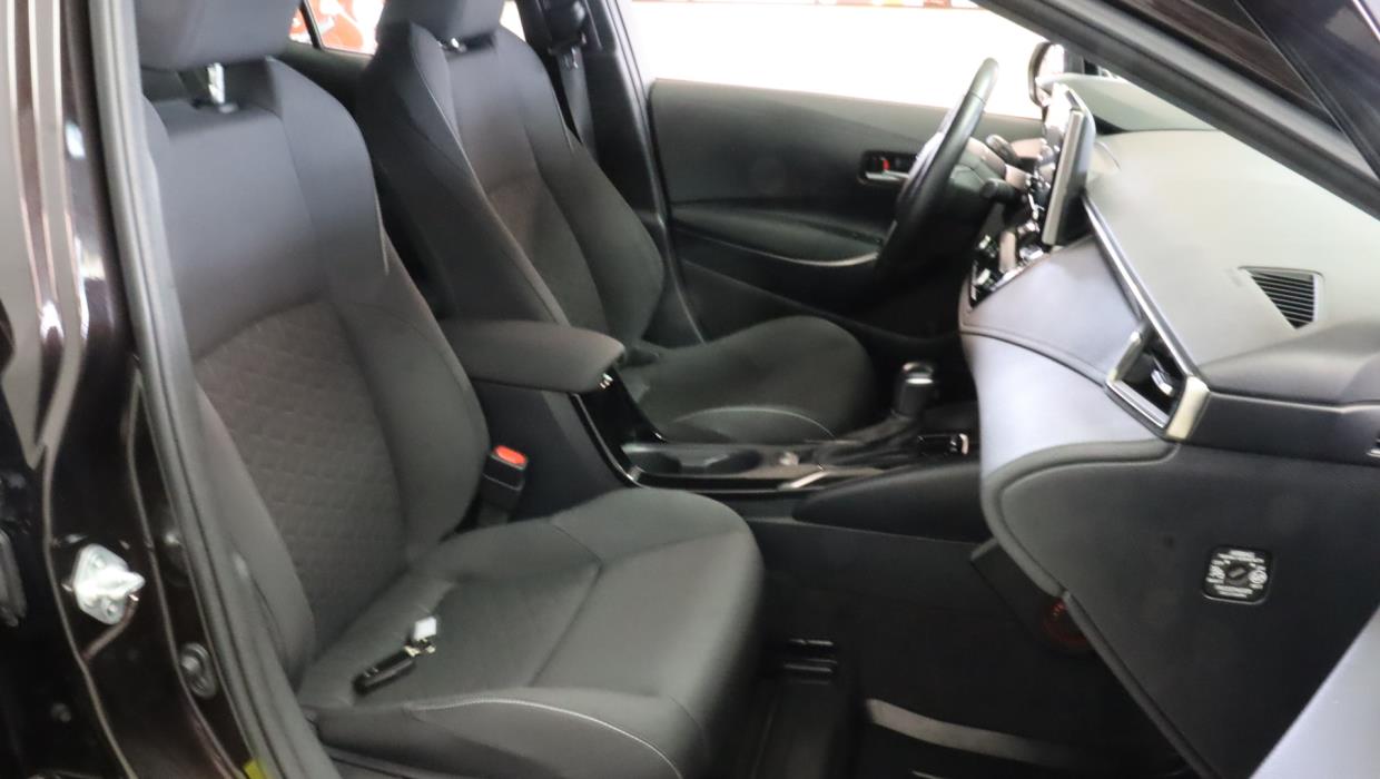 TOYOTA Corolla HB 1.8 2021