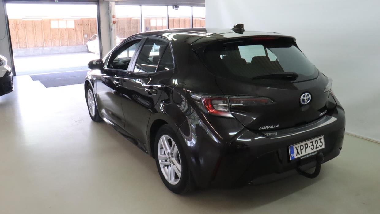 TOYOTA Corolla HB 1.8 2021