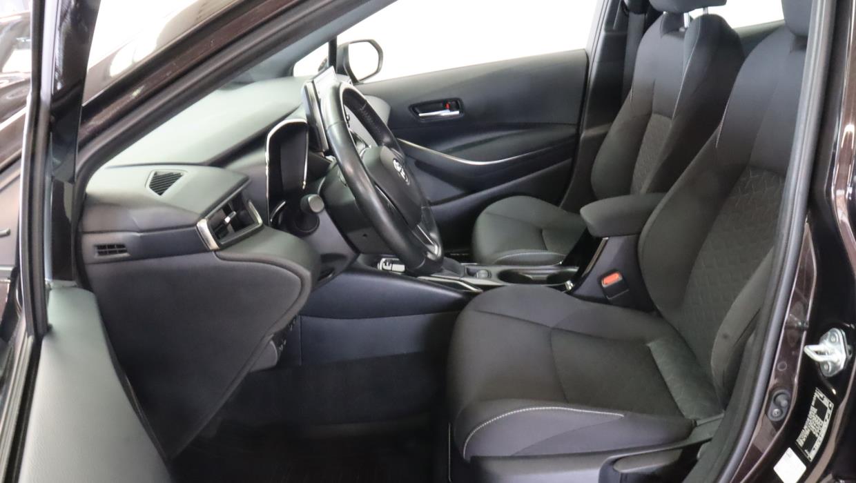 TOYOTA Corolla HB 1.8 2021