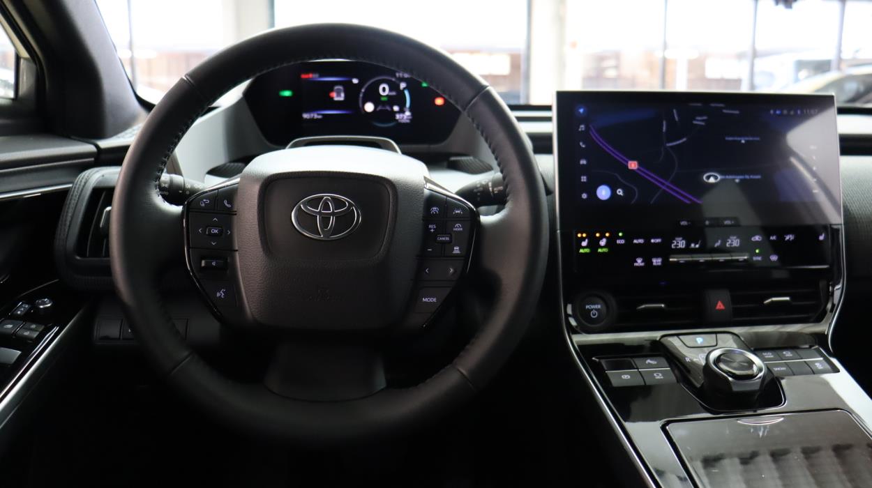 TOYOTA bZ4X 2024