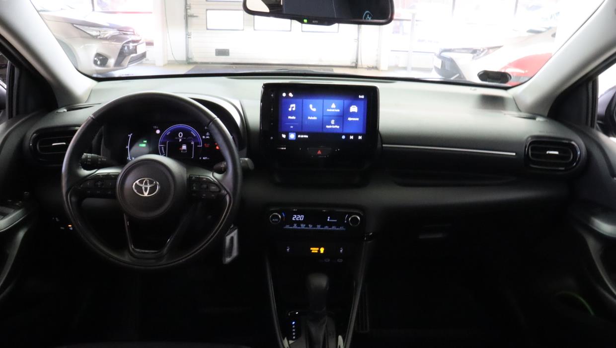 TOYOTA Yaris 2026