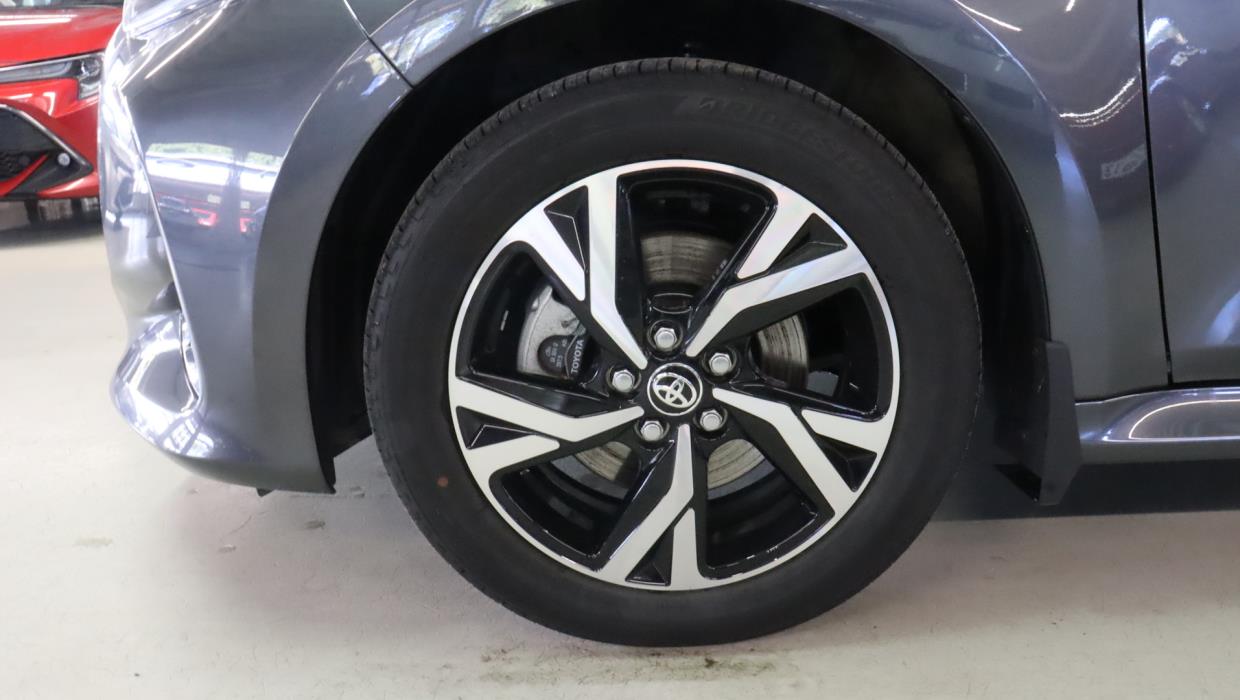 TOYOTA Yaris 2026