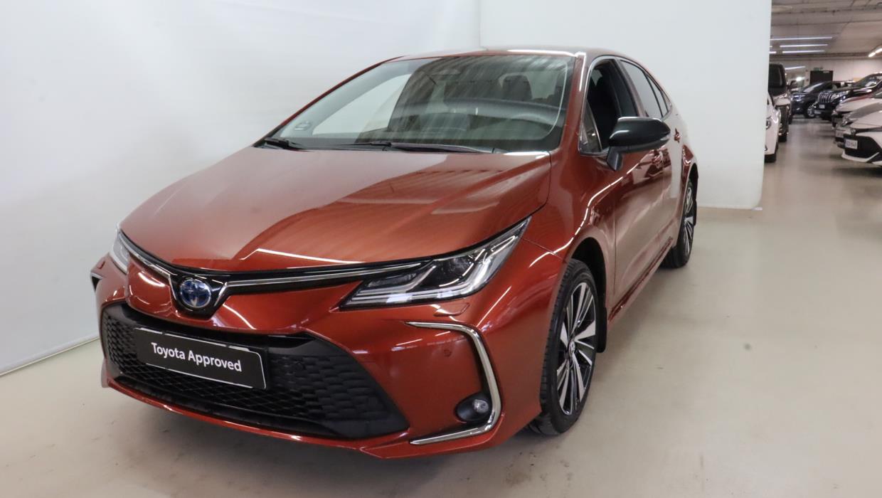 TOYOTA Corolla 2025
