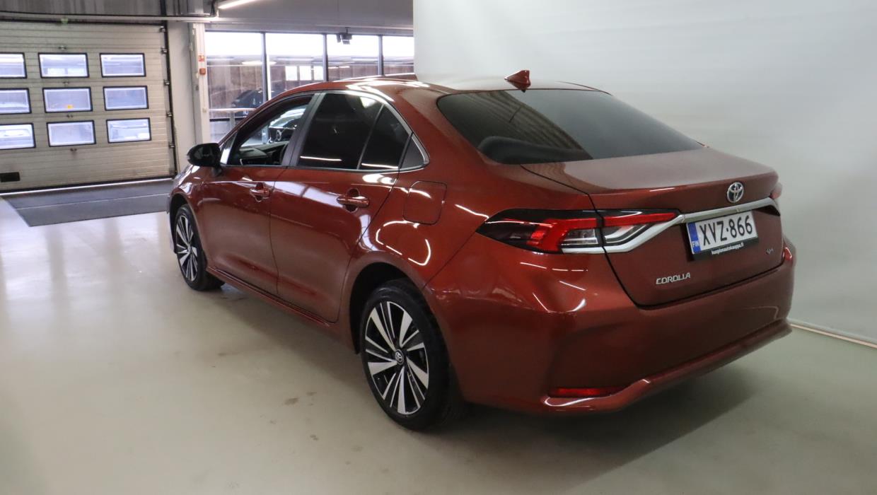 TOYOTA Corolla 2025