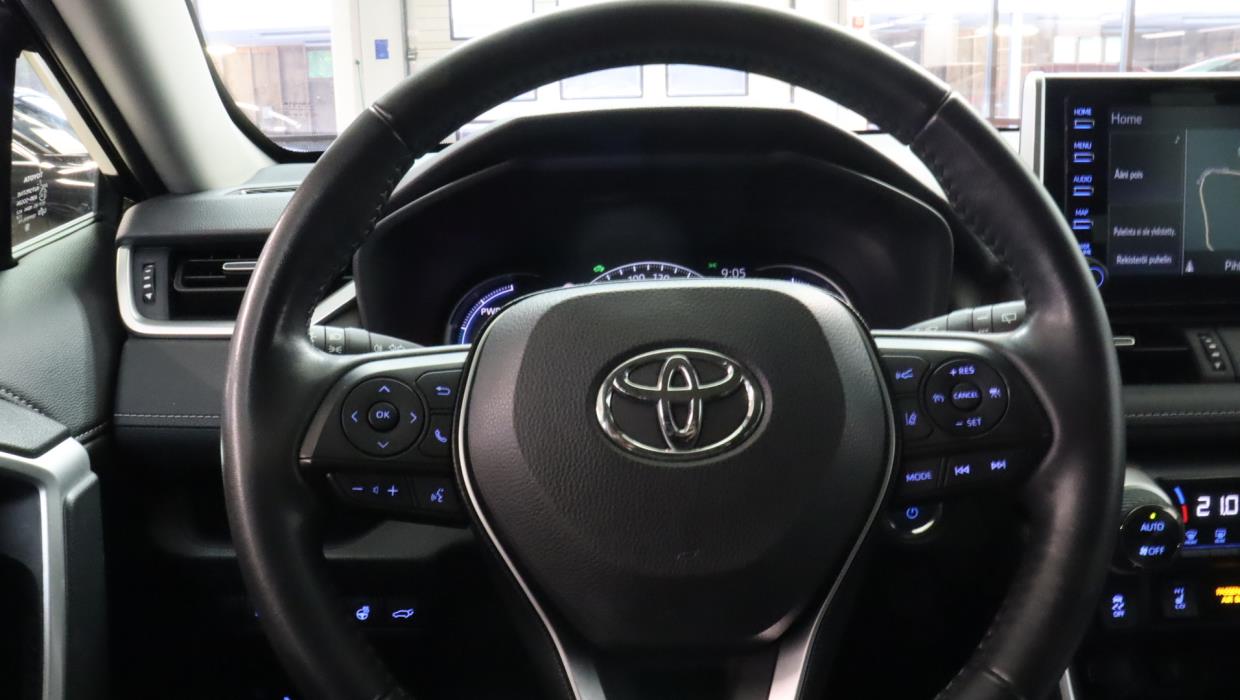 TOYOTA RAV4 2021