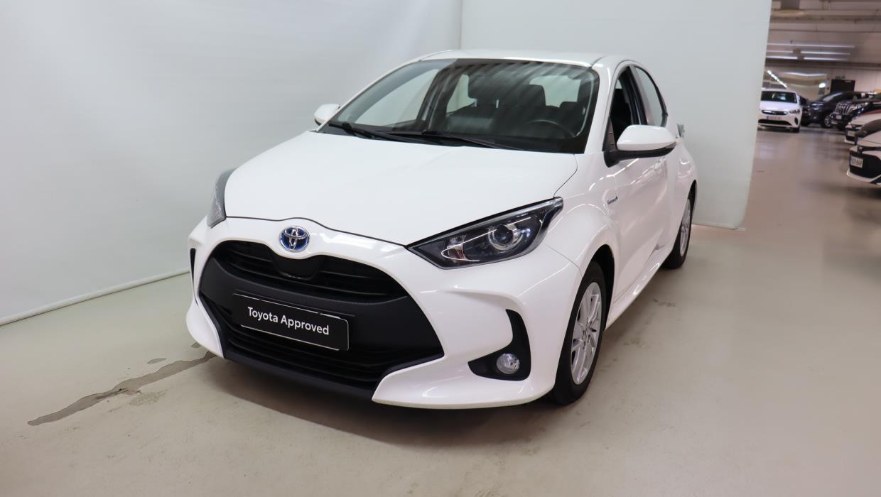 TOYOTA Yaris 2021