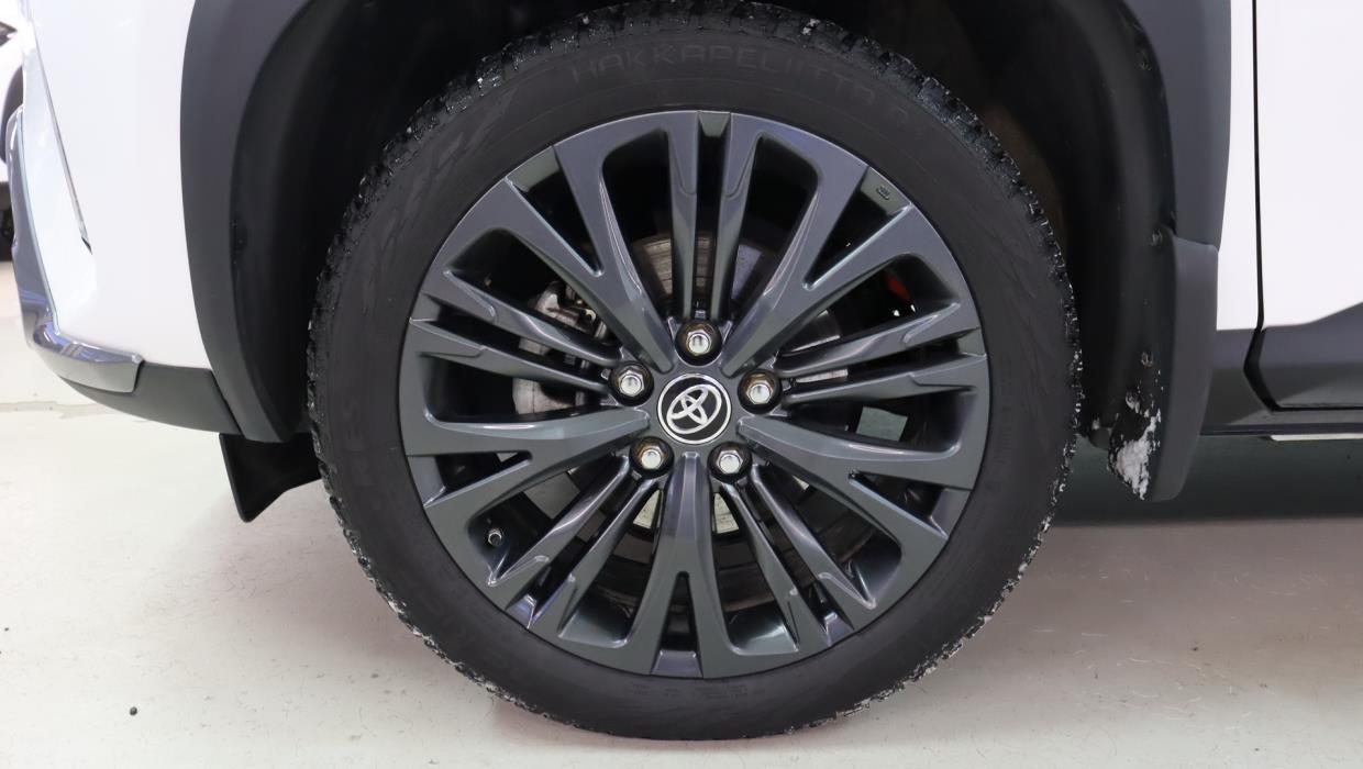 TOYOTA Yaris Cross 2024