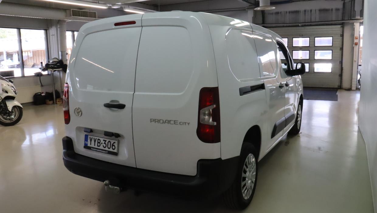 TOYOTA Proace CITY 2024